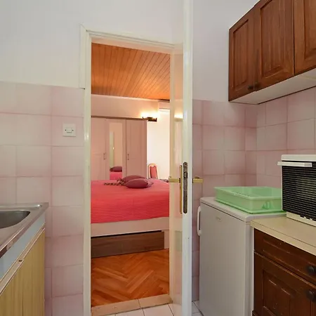 Laidback - Two Bedroom With Terrace And Sea View Paradise Apartment Orebic