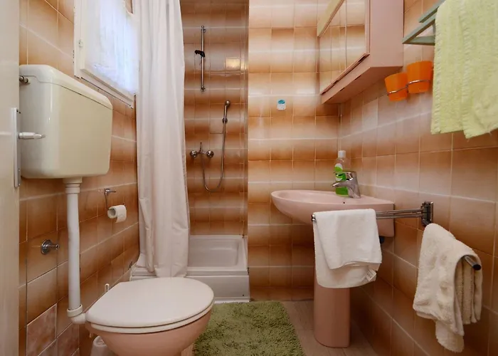 Laidback - Two Bedroom With Terrace And Sea View Paradise דירה *