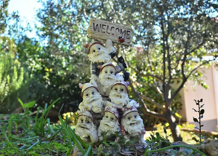 Laidback - Two Bedroom With Terrace And Sea View Paradise *