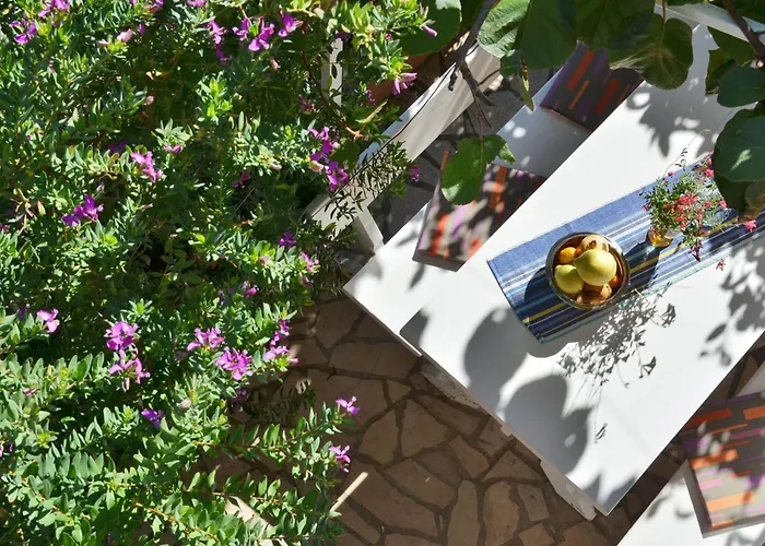 Laidback - Two Bedroom With Terrace And Sea View Paradise * אורביץ