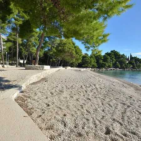 Laidback - Two Bedroom With Terrace And Sea View Paradise Apartament